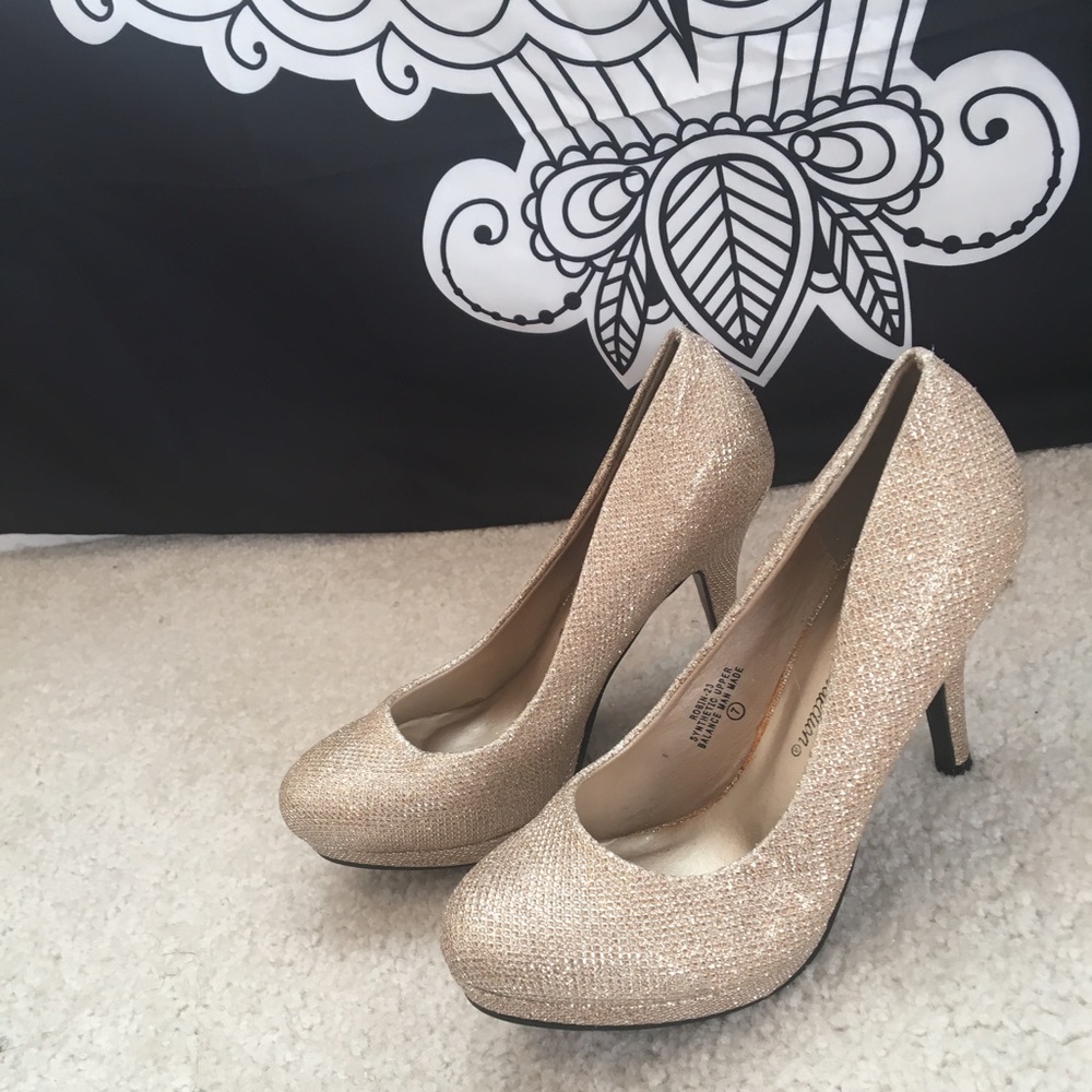 Sparkly gold heels